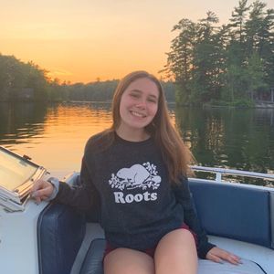 Meet your Posher, Anna